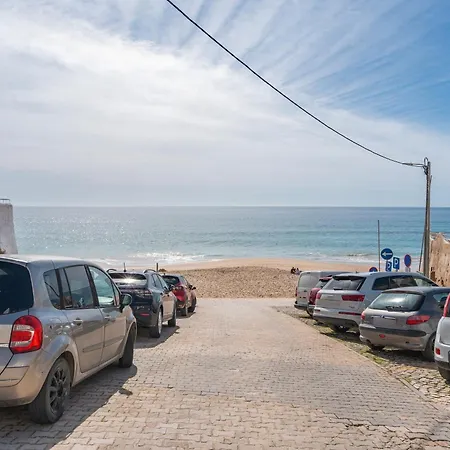 Sardinha-1 Min Walk To Burgau