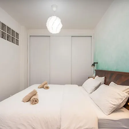 Sardinha-1 Min Walk To Apartment